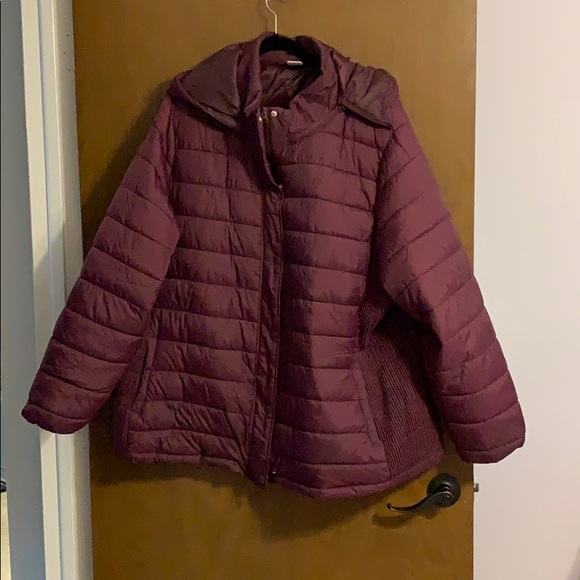 time and tru women's hooded puffer jacket